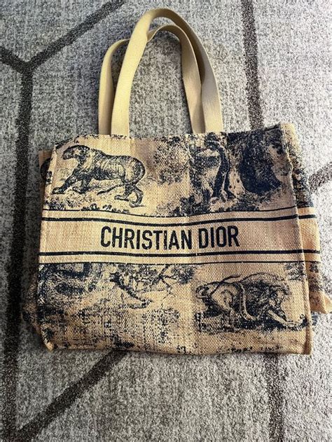 dior strand tas